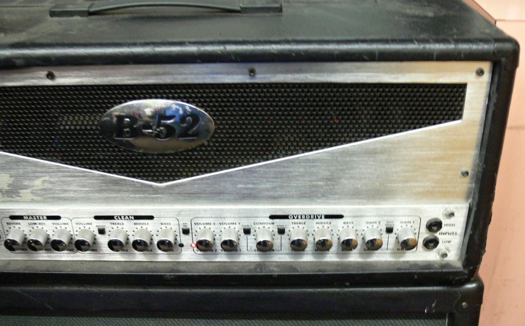 Cash USA B52 AT100 ALL TUBE AMPLIFIER W/ TRI MODE RECTIFIER