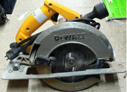 Picture of DEWALT DW364 7-1/4" CIRCULAR SAW WITH ELECTRIC BRAKE