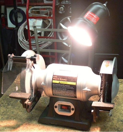 Picture of CRAFTSMAN 6" BENCH GRINDER 351.211240