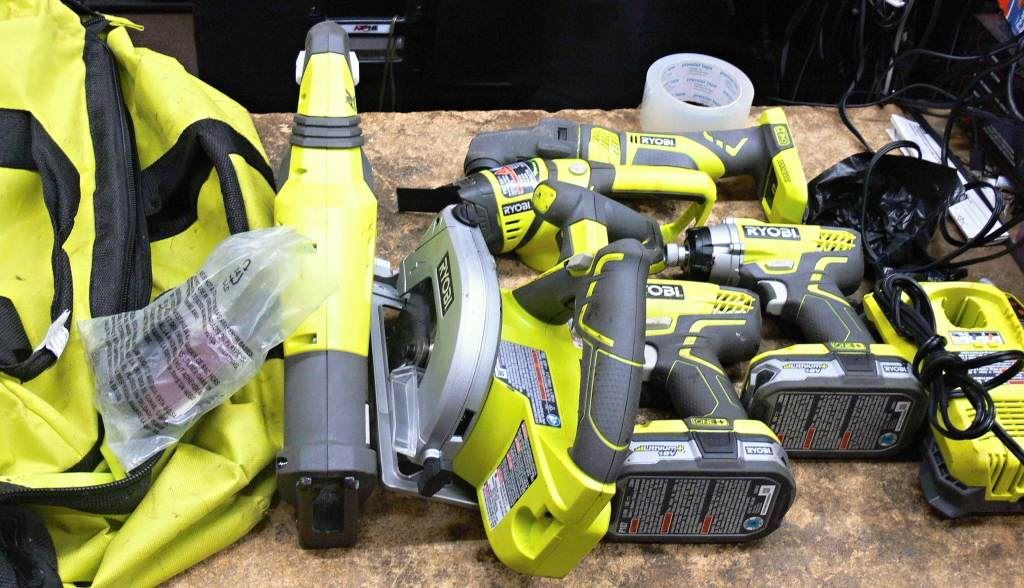 Bær Array Lure Cash USA Pawnshop. RYOBI P884-P131 ONE+ 18V ULTIMATE LITHIUM-ION CORDLESS  COMBO KIT 6 PCS