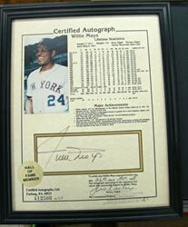 Picture of HALL OF FAME WILLIE MAYS CERTIFIED AUTOGRAPH 