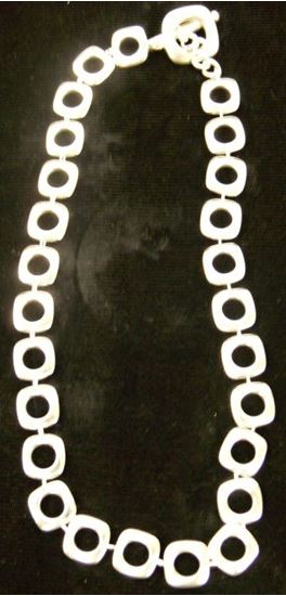 Picture of TIFFANY & CO SQUARE LINK NECKLACE 18"