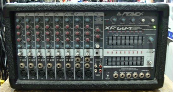 Picture of PEAVEY 400SC XR684 STEREO POWERED MIXER