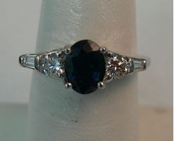 Picture of 14K WHITE GOLD DIAMOND RING WITH BLUE STONE SZ-6.5 4.2G