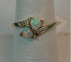 Picture of 10K YELLOW GOLD OPAL & DIAMOND RING SZ-7.25 1.5G