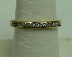 Picture of 14K YELLOW GOLD DIAMOND BAND RING SZ-7 2.5G