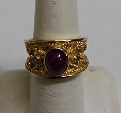 Picture of 14K GOLD RING CABOCHON RED STONE AND DIAMONDS SIZE 6.5 10.9G