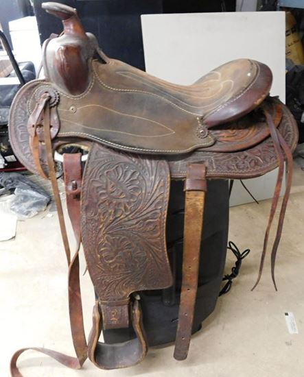 Picture of LEATHER HORSE SADDLE