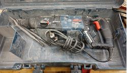 Picture of Bosch Bulldog Extreme Max Rotary Hammer RH228VC 120V 60HZ 8A  with Case