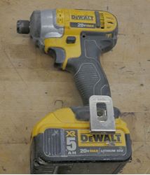 Picture of DEWALT DCF885 1/4 6MM CORDLESS IMPACT DRIVER 20V WITH 5AH BATTERY DCB205 USED. TESTED. IN A GOOD WORKING ORDER.
