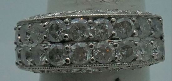 Picture of 14KT WHITE GOLD LADIES BAND 8.2GR 2.5 CARAT OF DIAMONDS SIZE 7.5 PRE OWNED. VERY GOOD CONDITION.850416-2