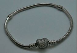 Picture of PANDORA STERLING SILVER BRACELET 14.6 GR . PRE OWNED. GOOD CONDITION . 850773-1