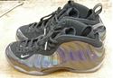 Picture of Nike Air Foamposite One Hologram Size 9 (314996-900) PRE OWNED. VERY GOOD CONDITION. 