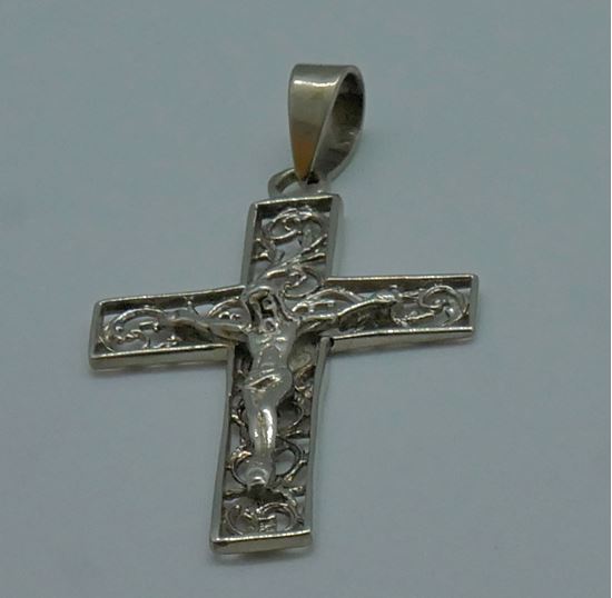 Picture of 10kt white gold pendant cross 3.4 grams 837660-1