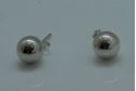 Picture of 14kt white gold studs 0.3 grams 846973-1